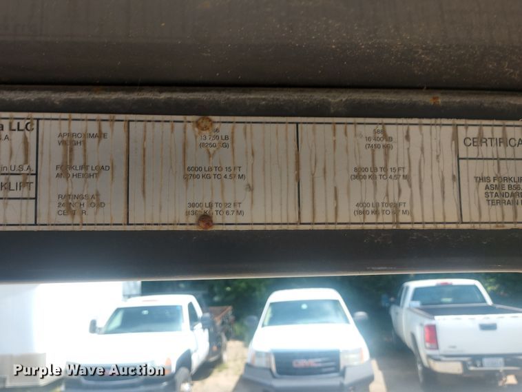 image for item DE6851 Case 586G Series 3 forklift