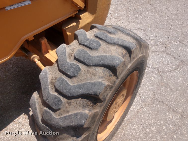 image for item DE6851 Case 586G Series 3 forklift