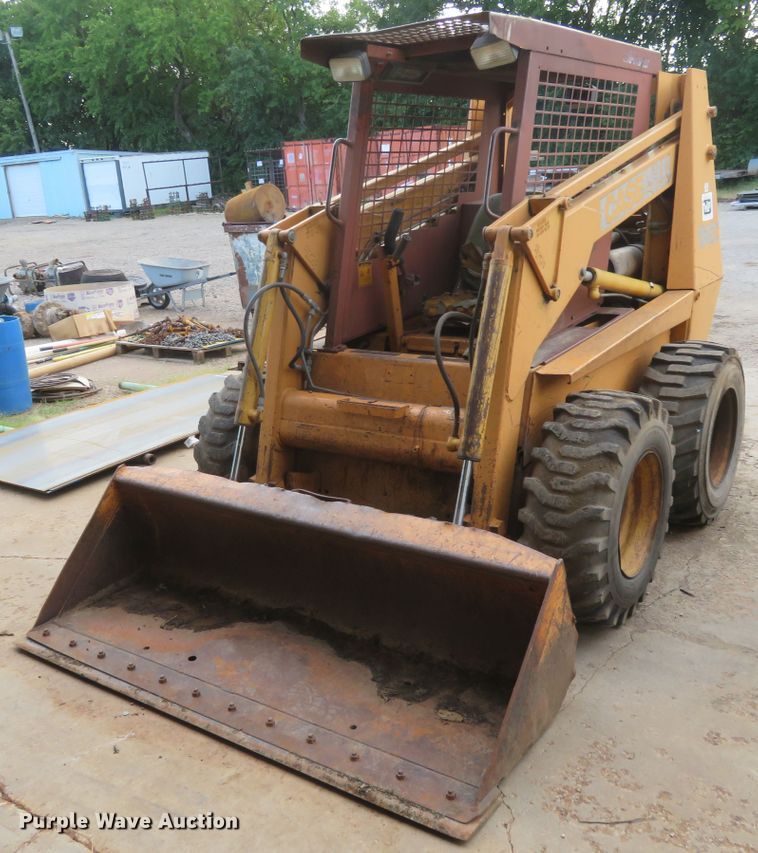 image for item DE6852 1991 Case 1845C skid steer