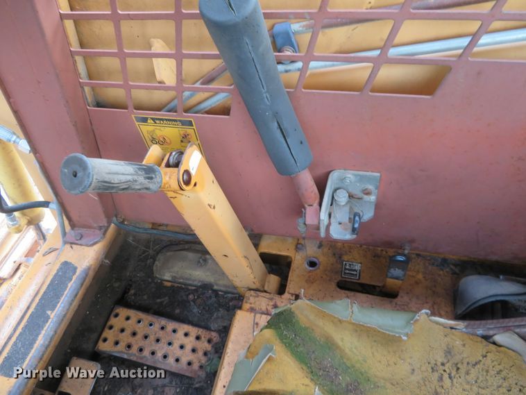 image for item DE6852 1991 Case 1845C skid steer