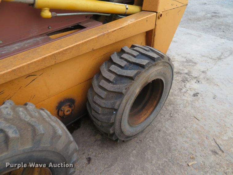 image for item DE6852 1991 Case 1845C skid steer