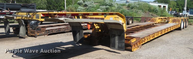 image for item DE6853 1997 Landoll Easy Hooker equipment trailer