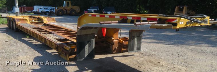 image for item DE6853 1997 Landoll Easy Hooker equipment trailer