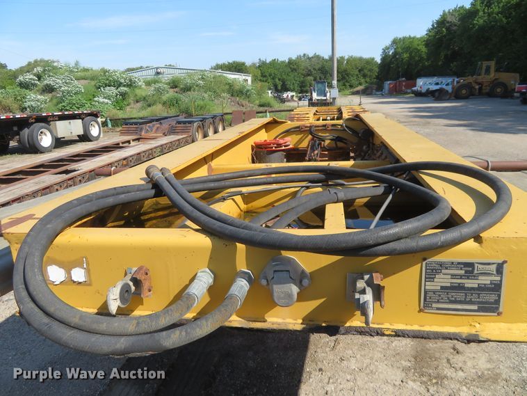 image for item DE6853 1997 Landoll Easy Hooker equipment trailer