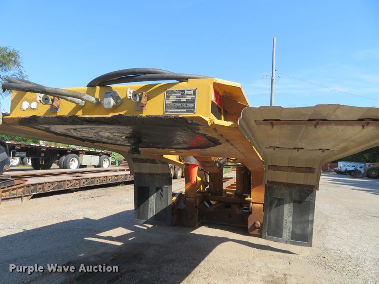 image for item DE6853 1997 Landoll Easy Hooker equipment trailer