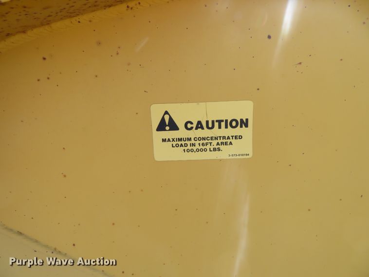 image for item DE6853 1997 Landoll Easy Hooker equipment trailer