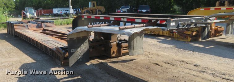 image for item DE6855 1997 Landoll Easy Hooker equipment trailer