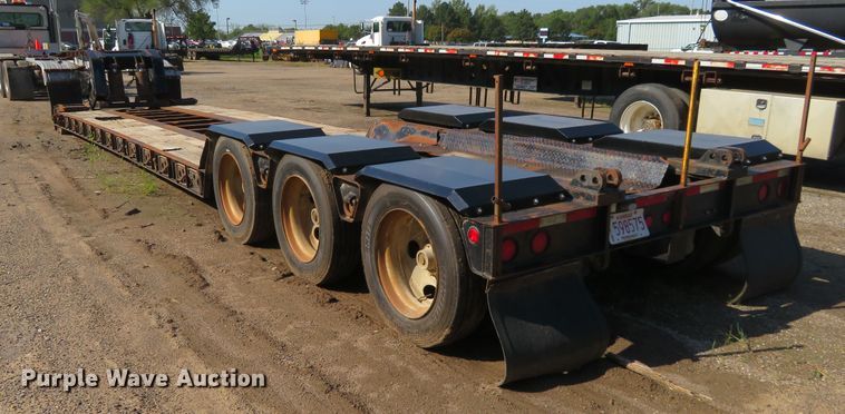 image for item DE6855 1997 Landoll Easy Hooker equipment trailer