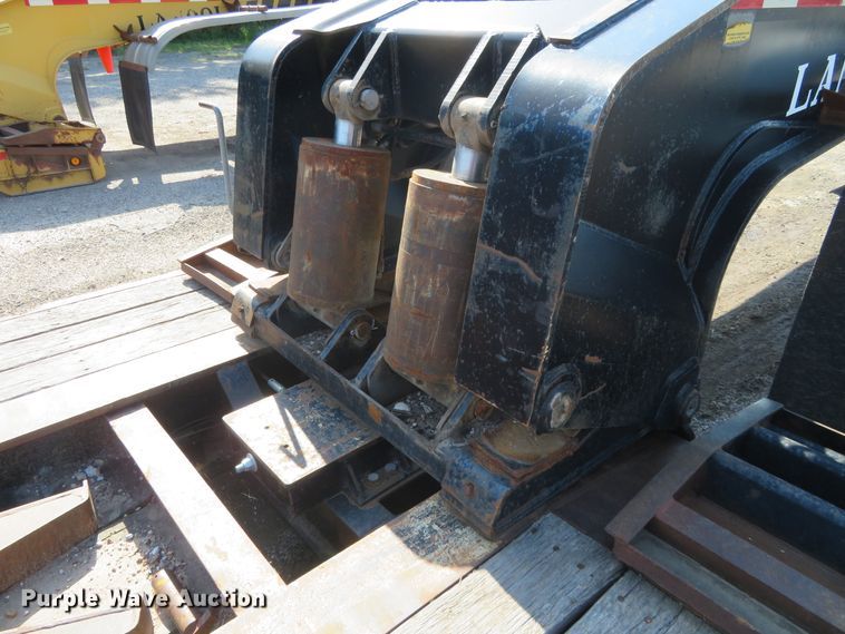 image for item DE6855 1997 Landoll Easy Hooker equipment trailer