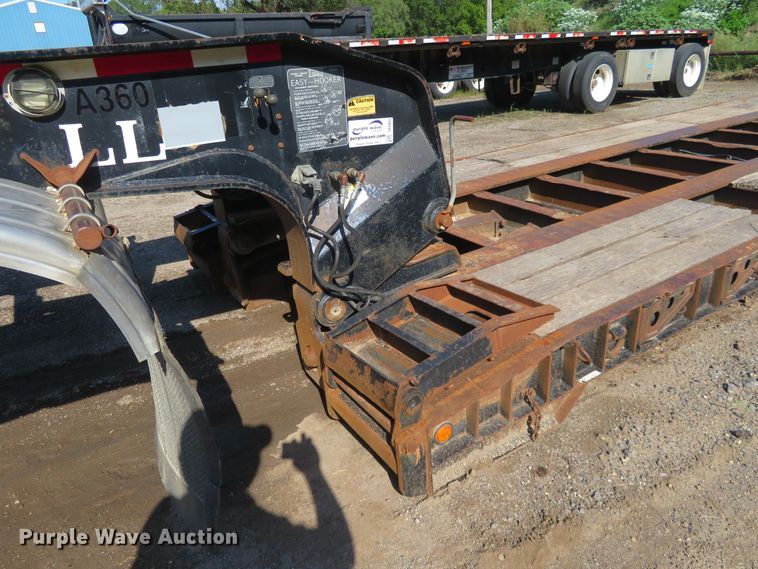image for item DE6855 1997 Landoll Easy Hooker equipment trailer