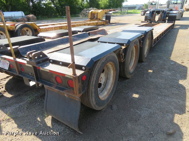 image for item DE6855 1997 Landoll Easy Hooker equipment trailer