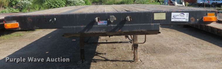 image for item DE6857 2004 Transcraft TL-2000 Super Beam flatbed trailer
