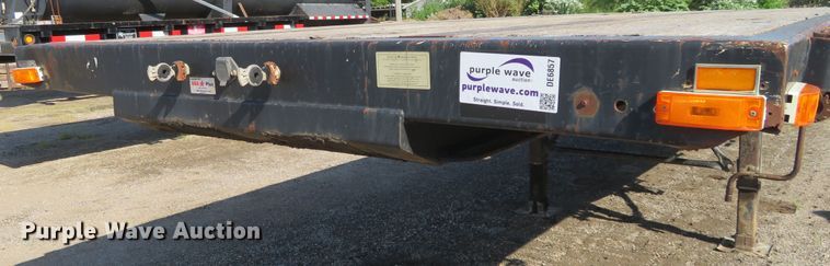 image for item DE6857 2004 Transcraft TL-2000 Super Beam flatbed trailer