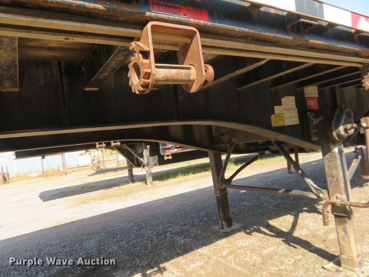 image for item DE6857 2004 Transcraft TL-2000 Super Beam flatbed trailer