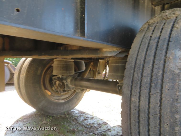 image for item DE6857 2004 Transcraft TL-2000 Super Beam flatbed trailer