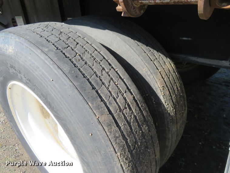 image for item DE6857 2004 Transcraft TL-2000 Super Beam flatbed trailer