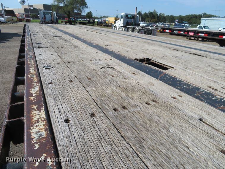 image for item DE6857 2004 Transcraft TL-2000 Super Beam flatbed trailer