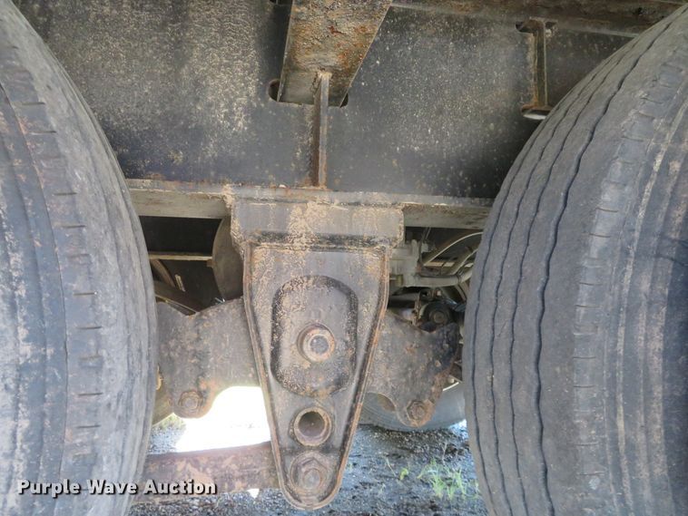 image for item DE6859 2014 Neville drop deck trailer