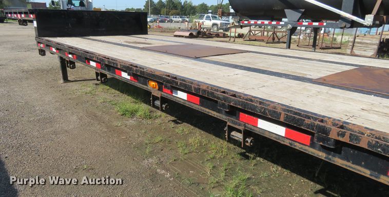 image for item DE6859 2014 Neville drop deck trailer