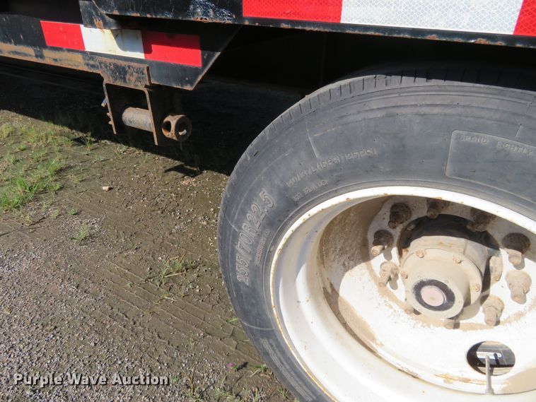 image for item DE6859 2014 Neville drop deck trailer