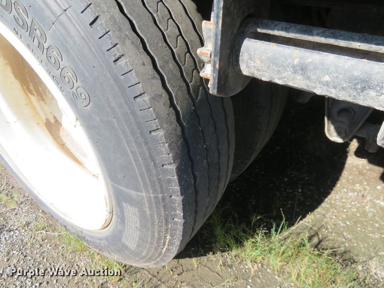 image for item DE6859 2014 Neville drop deck trailer