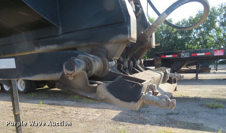 image for item DE6861 2001 CTS end dump trailer