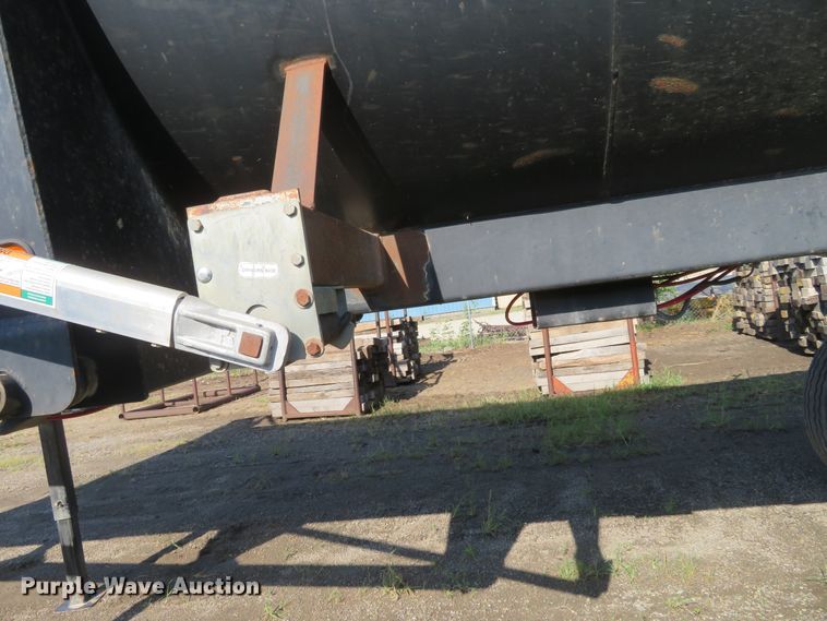 image for item DE6861 2001 CTS end dump trailer