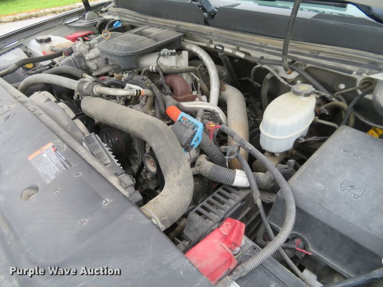 image for item EQ9284 2011 GMC Sierra 3500HD SLE Ext. Cab pickup truck