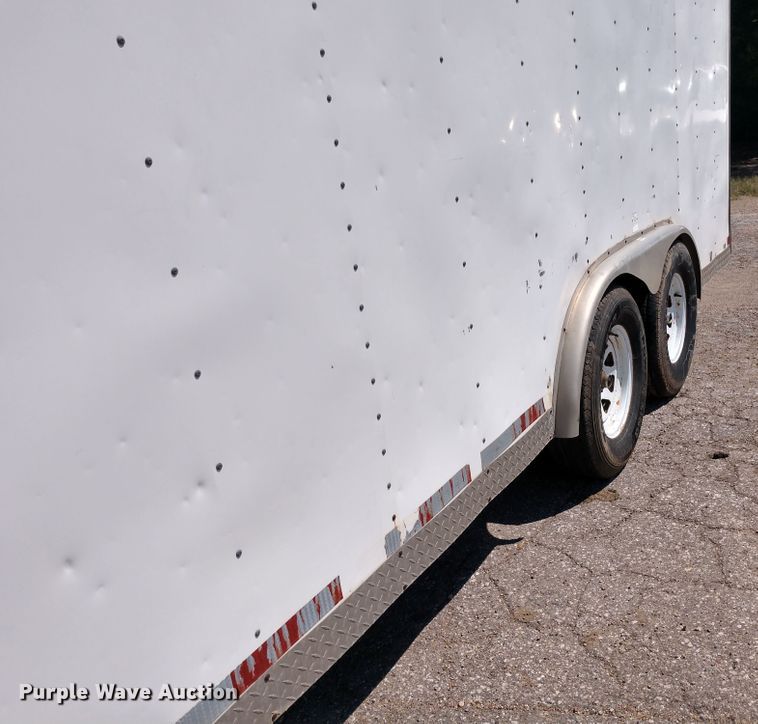 image for item FV9056 1998 Doolittle enclosed cargo trailer