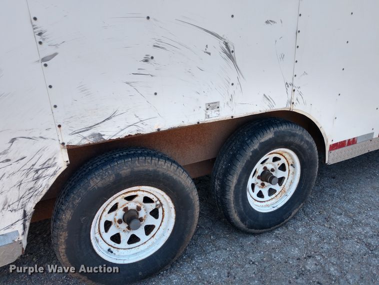 image for item FV9056 1998 Doolittle enclosed cargo trailer