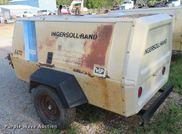 image for item FV9064 1993 Ingersoll Rand P185CWJD air compressor