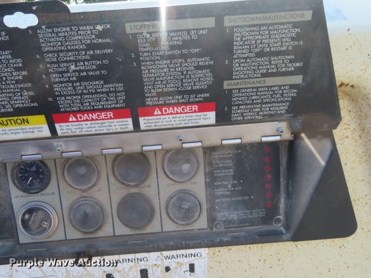 image for item FV9064 1993 Ingersoll Rand P185CWJD air compressor