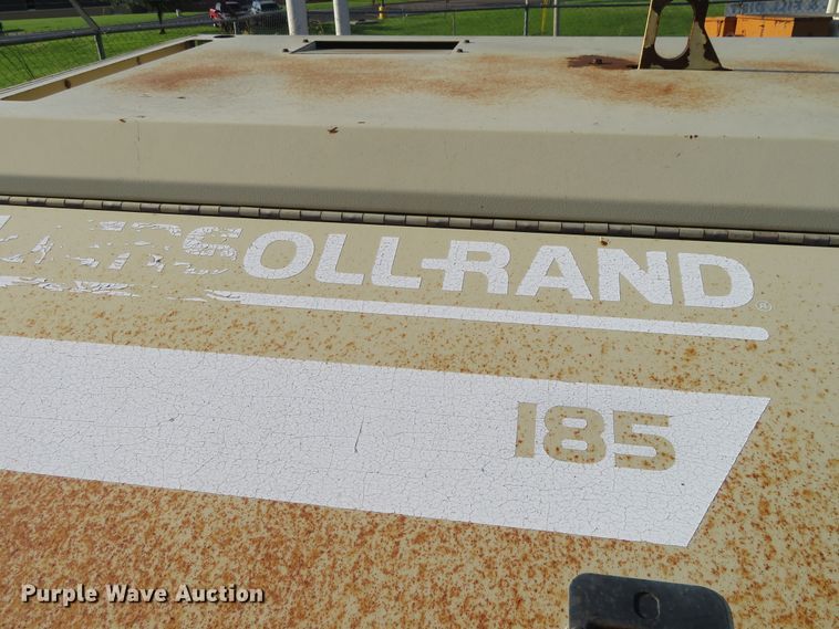 image for item FV9065 1997 Ingersoll Rand P185WJD air compressor