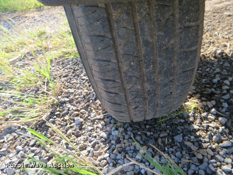 image for item FV9065 1997 Ingersoll Rand P185WJD air compressor