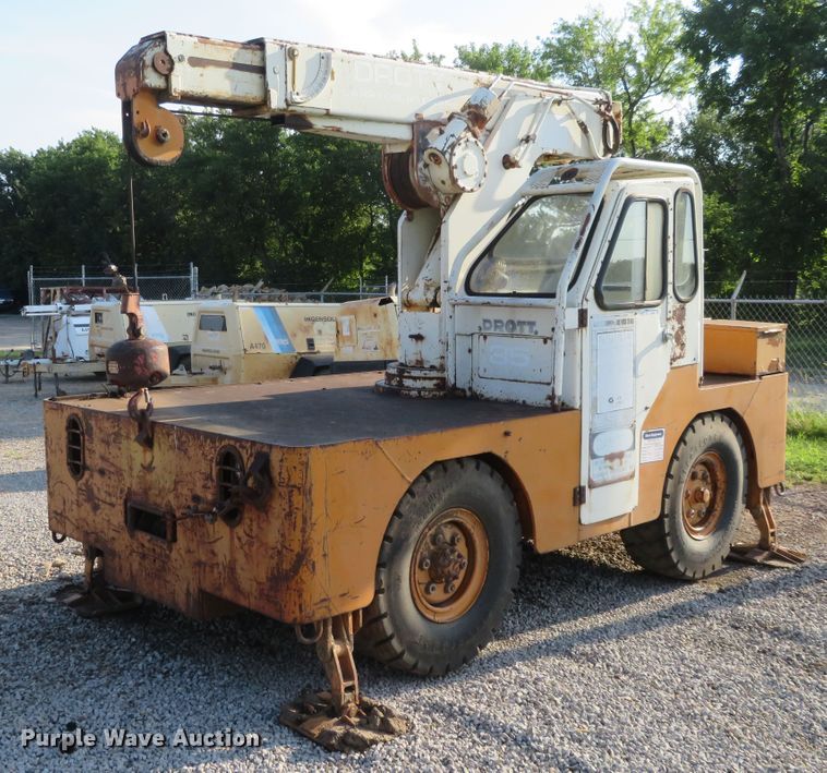 image for item FV9066 Drott 85RM2 crane