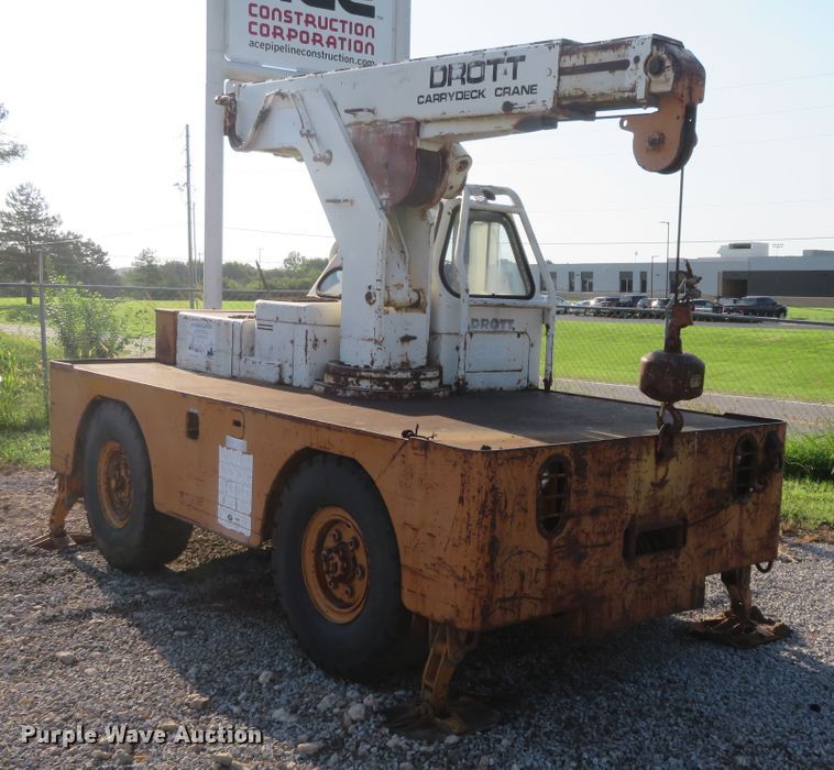 image for item FV9066 Drott 85RM2 crane