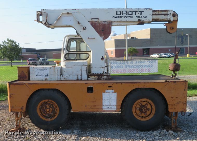 image for item FV9066 Drott 85RM2 crane