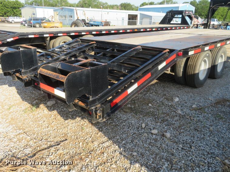 image for item FV9068 1989 shop built equipment trailer