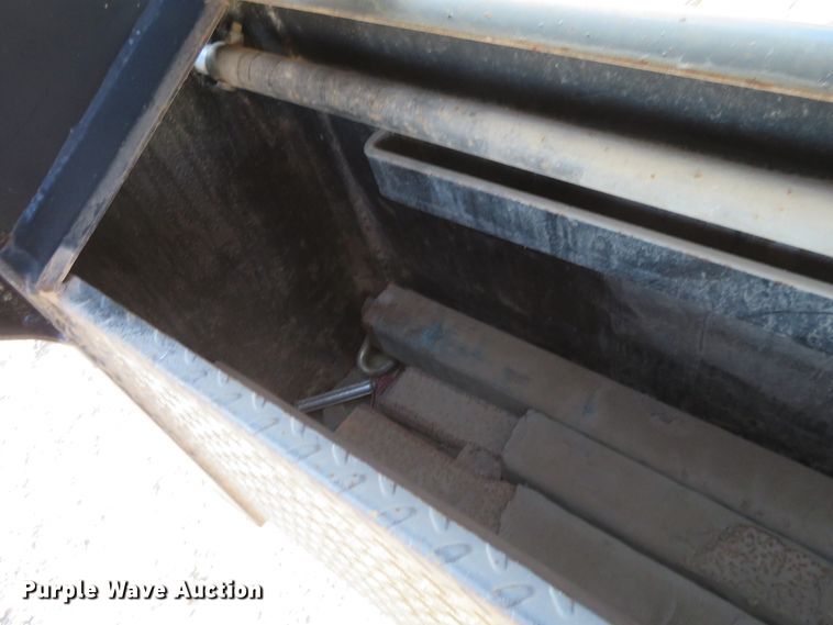 image for item FV9069 2008 PJ equipment trailer