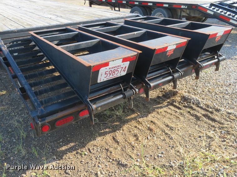image for item FV9069 2008 PJ equipment trailer