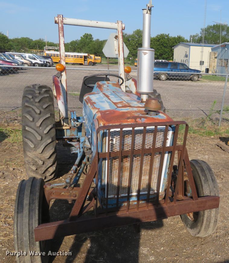 image for item FV9071 Ford 3600 tractor
