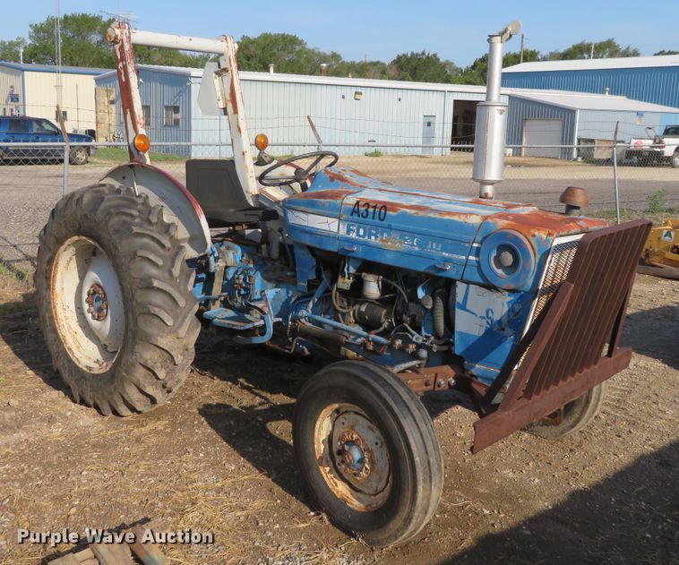 image for item FV9071 Ford 3600 tractor