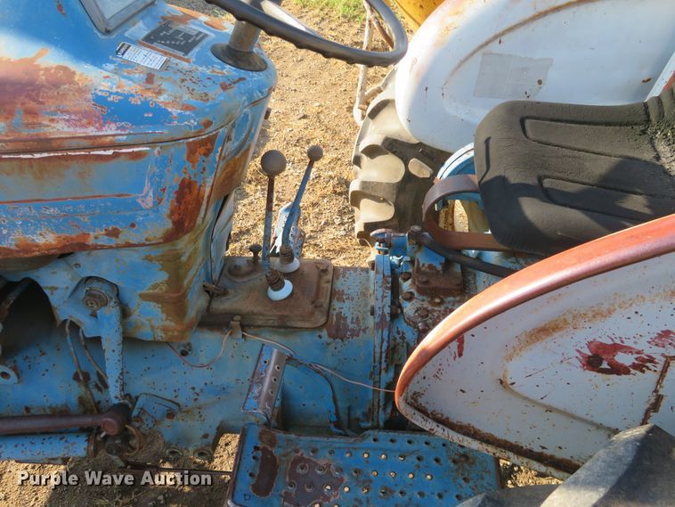 image for item FV9071 Ford 3600 tractor