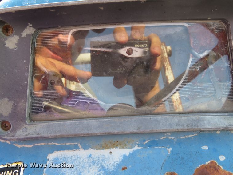 image for item FV9071 Ford 3600 tractor