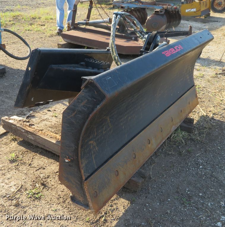 image for item FV9077 Bradco 31085 six-way blade