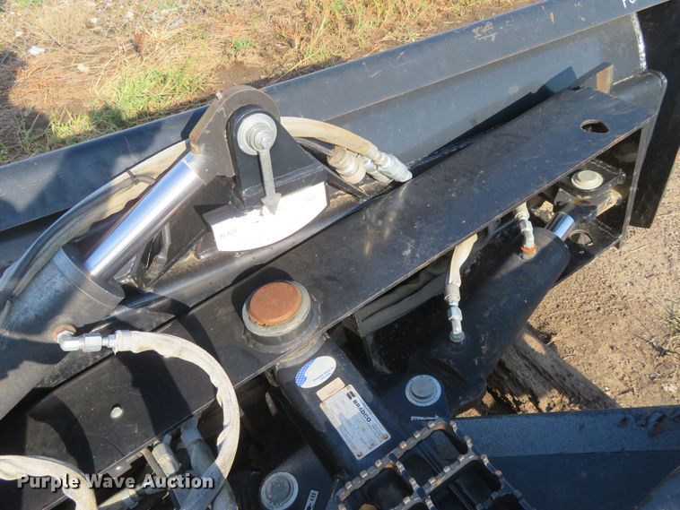 image for item FV9077 Bradco 31085 six-way blade