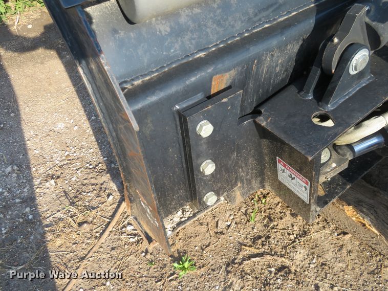 image for item FV9077 Bradco 31085 six-way blade