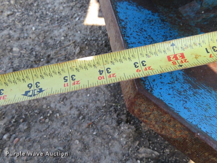 image for item FV9081 Okada OAC-200 plate compactor