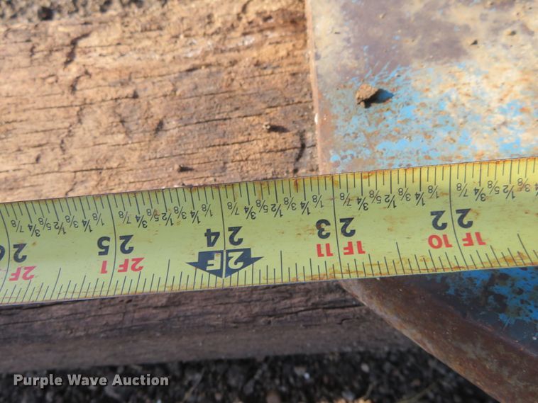 image for item FV9081 Okada OAC-200 plate compactor