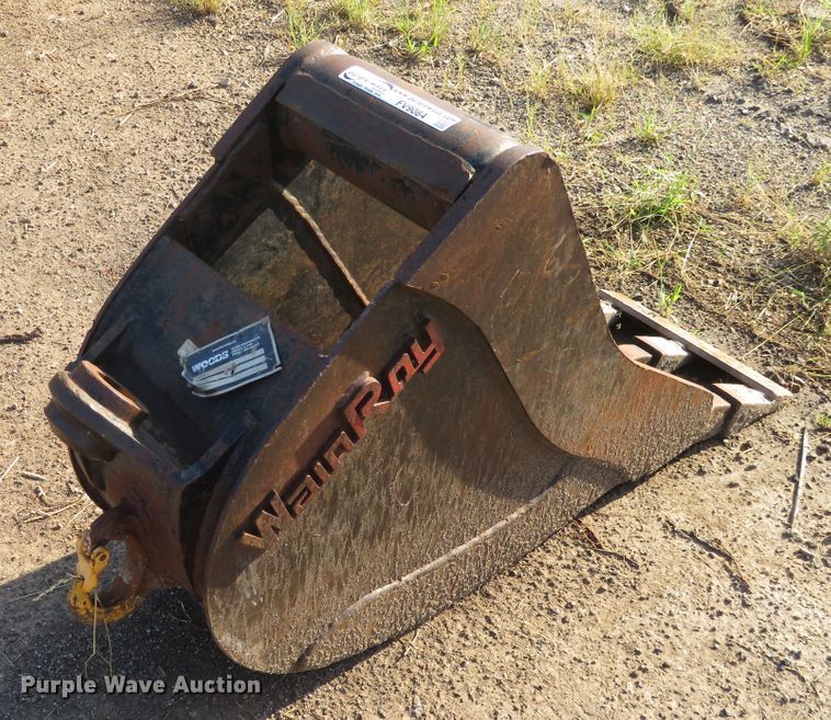 image for item FV9084 Wain Roy 13"W excavator bucket